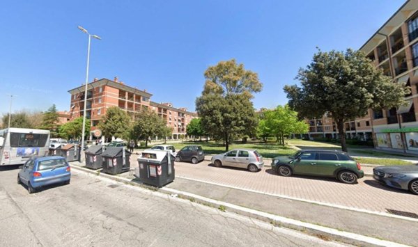 appartamento in vendita a Roma in zona Tor Bella Monaca