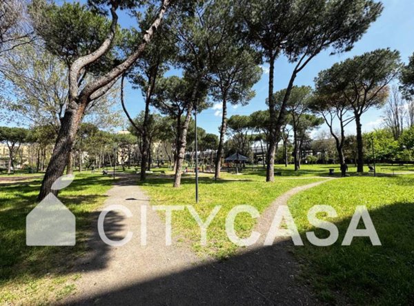 appartamento in vendita a Roma in zona Ponte Mammolo