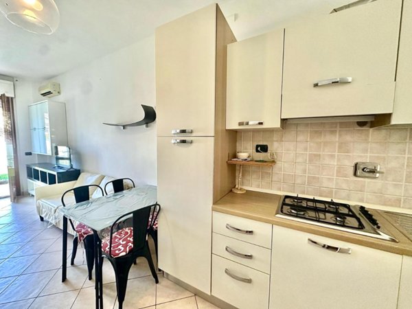 appartamento in vendita a Roma in zona Infernetto