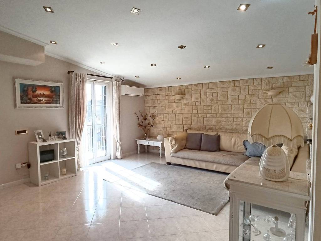 appartamento in vendita a Roma in zona Finocchio