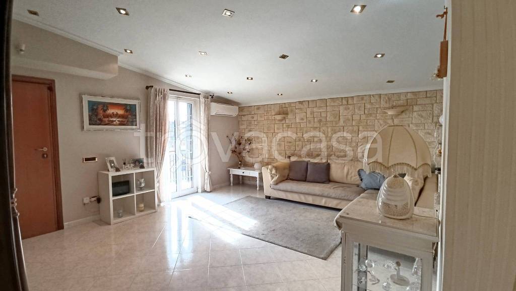 appartamento in vendita a Roma in zona Finocchio