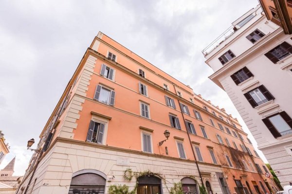 appartamento in vendita a Roma in zona Trastevere