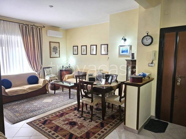 appartamento in vendita a Roma in zona Ostia