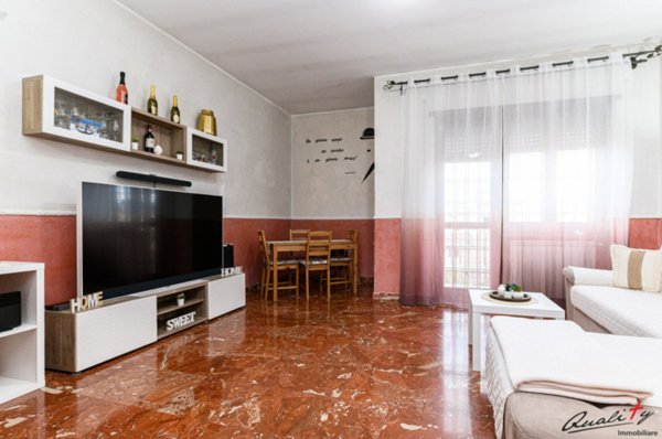 appartamento in vendita a Roma in zona Giardini di Corcolle
