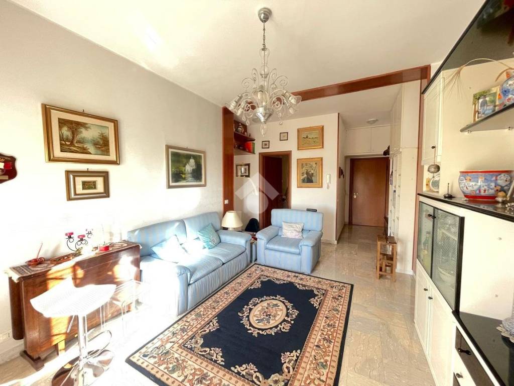 appartamento in vendita a Roma in zona Magliana Vecchia