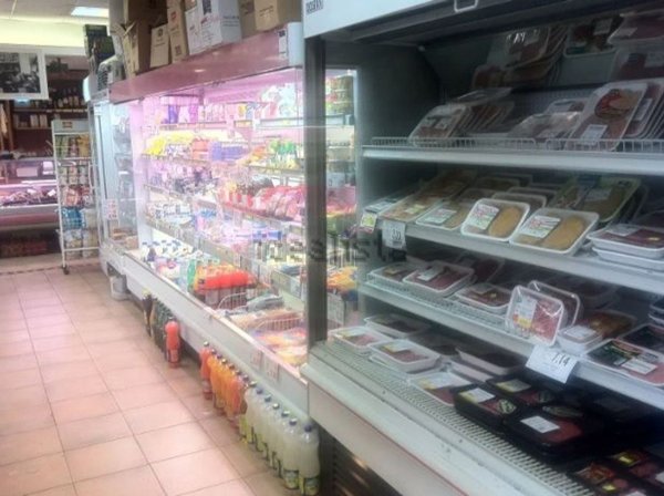locale commerciale in vendita a Roma in zona Prenestino-Labicano