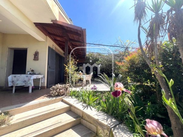 casa indipendente in vendita a Roma in zona Prenestino-Centocelle