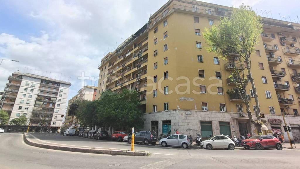 appartamento in vendita a Roma in zona Portuense
