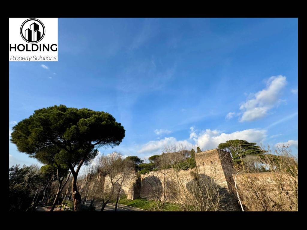 appartamento in vendita a Roma in zona San Saba - Ripa