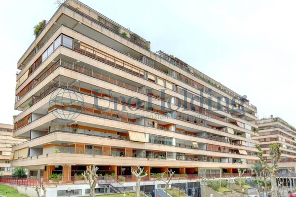 appartamento in vendita a Roma in zona Ardeatino