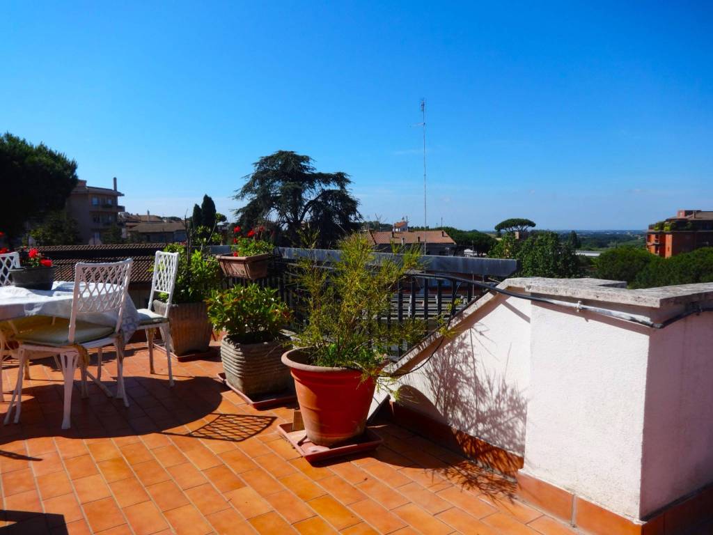 appartamento in vendita a Roma in zona Olgiata