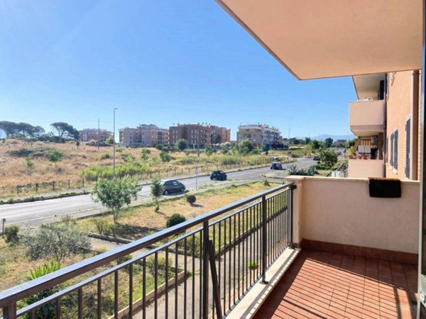 appartamento in vendita a Roma in zona Ponte di Nona