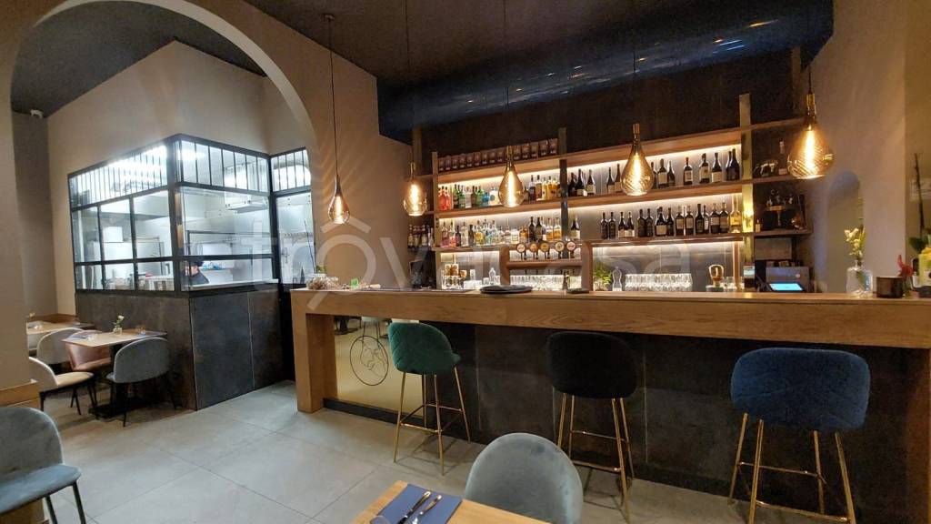 trivano in vendita a Roma in zona Appio Latino
