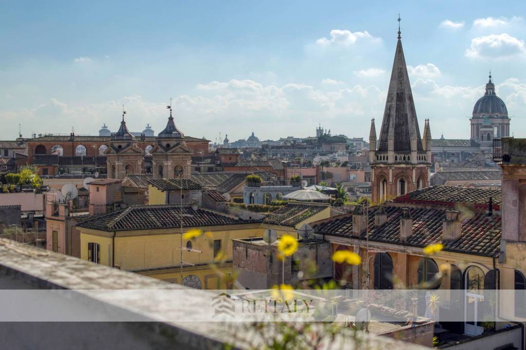 appartamento in vendita a Roma in zona Campo Marzio