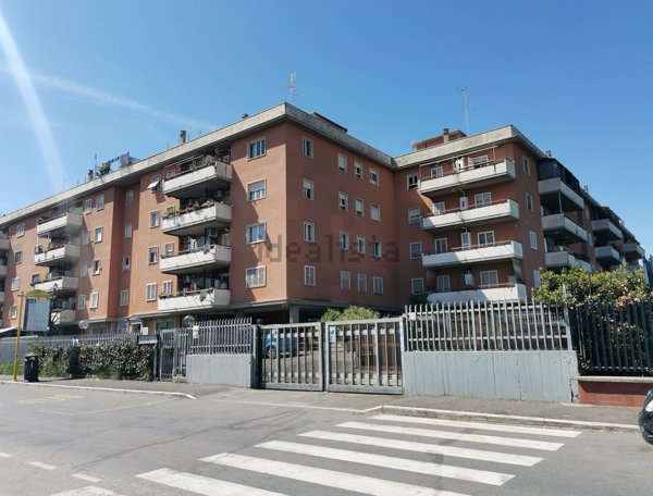 appartamento in vendita a Roma in zona Tor Vergata/Torrenova