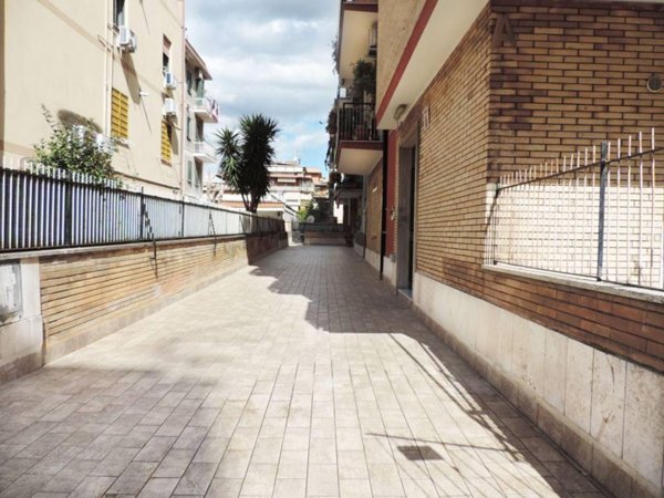 appartamento in vendita a Roma in zona Prenestino-Centocelle