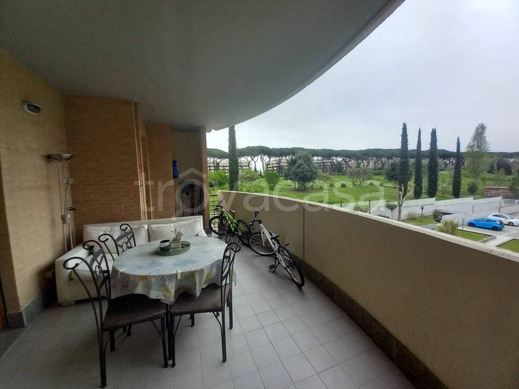 appartamento in vendita a Roma in zona Ponte di Nona