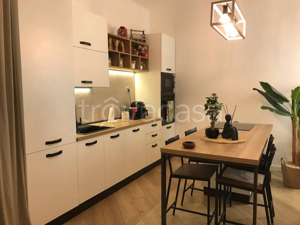appartamento in vendita a Roma in zona Prenestino-Centocelle