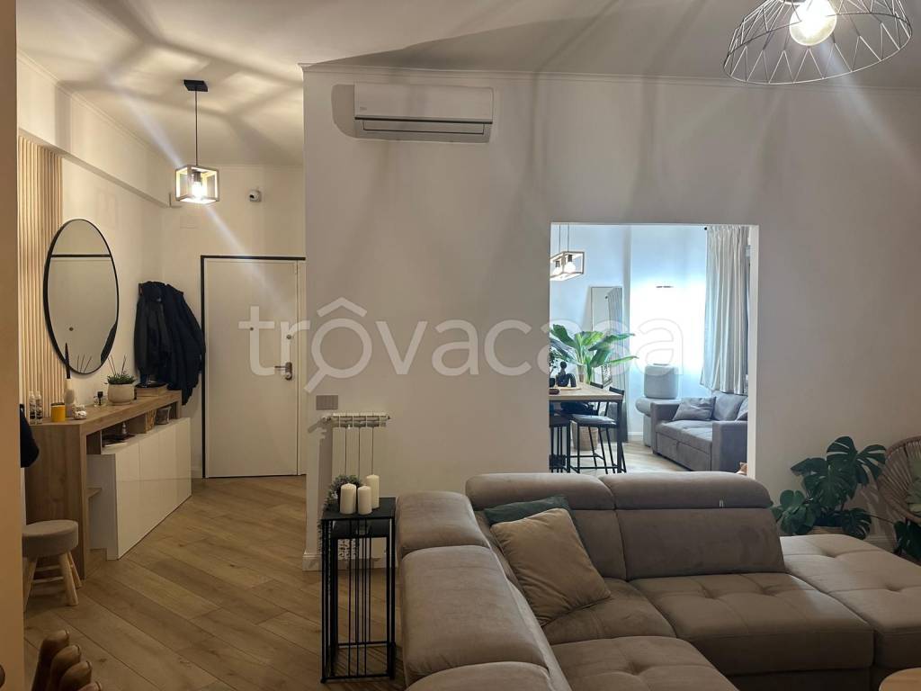 appartamento in vendita a Roma in zona Prenestino-Centocelle