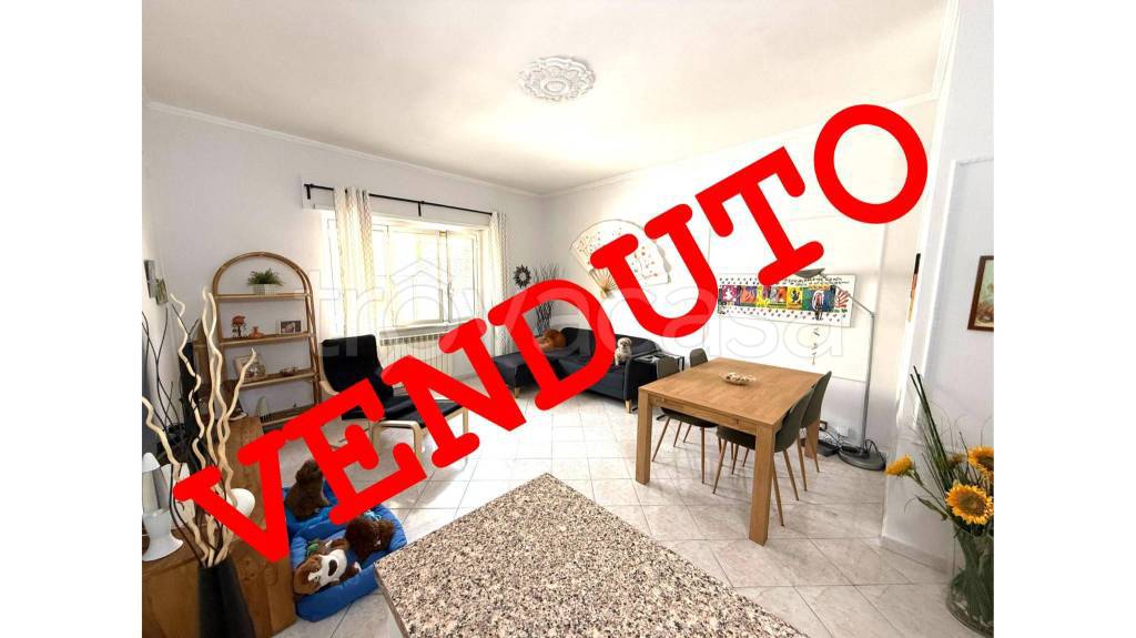 appartamento in vendita a Roma in zona Prenestino-Centocelle