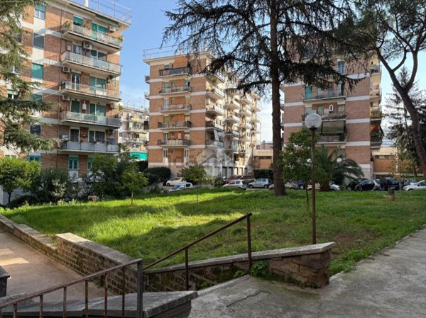 appartamento in vendita a Roma in zona Aurelio
