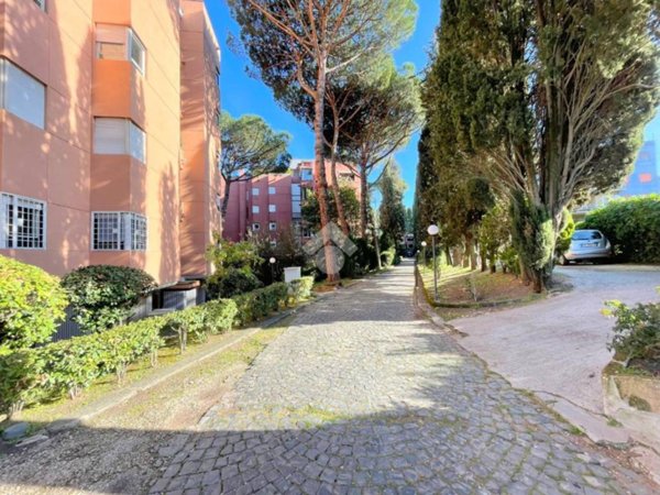 casa indipendente in vendita a Roma in zona Isola Farnese