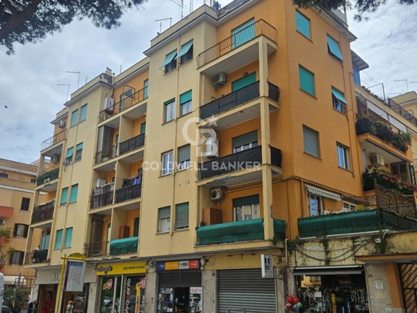 appartamento in vendita a Roma in zona Ostia