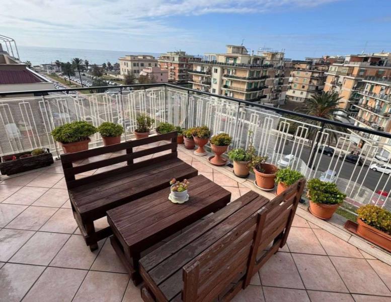 appartamento in vendita a Roma in zona Ostia