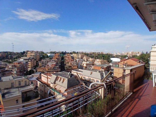 appartamento in vendita a Roma in zona Primavalle