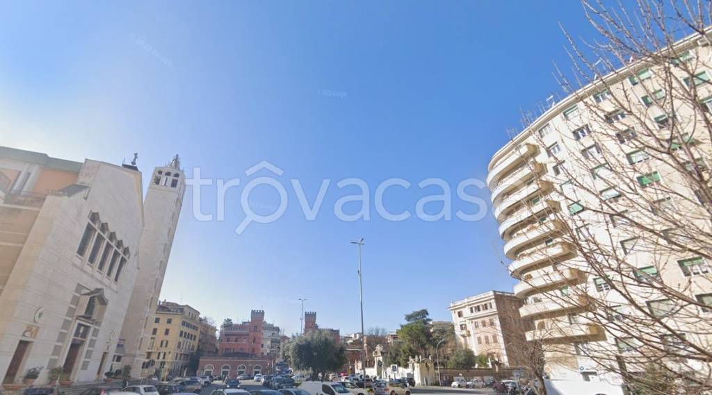 appartamento in vendita a Roma in zona Tuscolano