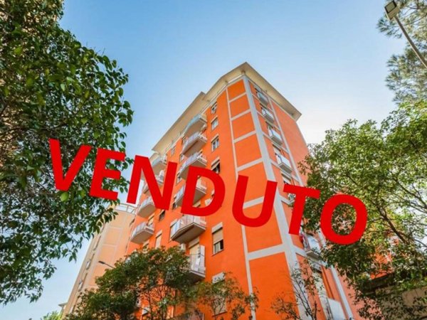 appartamento in vendita a Roma in zona Cinecittà