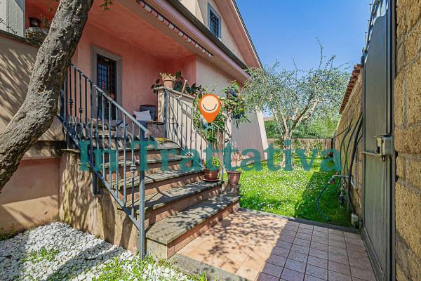 casa indipendente in vendita a Roma in zona Massimina/Casal Lumbroso