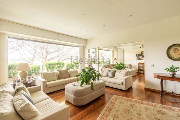 appartamento in vendita a Roma in zona EUR