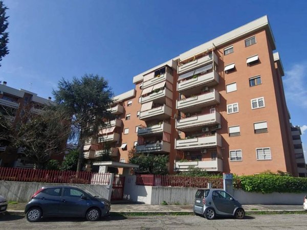 appartamento in vendita a Roma in zona Ponte Mammolo