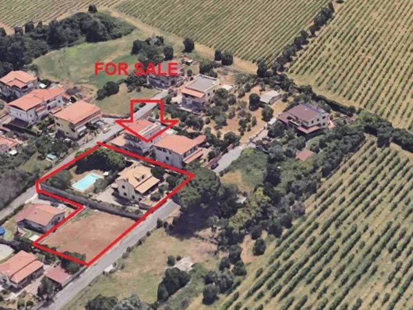 casa indipendente in vendita a Roma in zona Finocchio