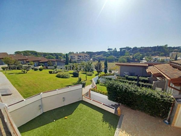 appartamento in vendita a Roma in zona Castel di Leva