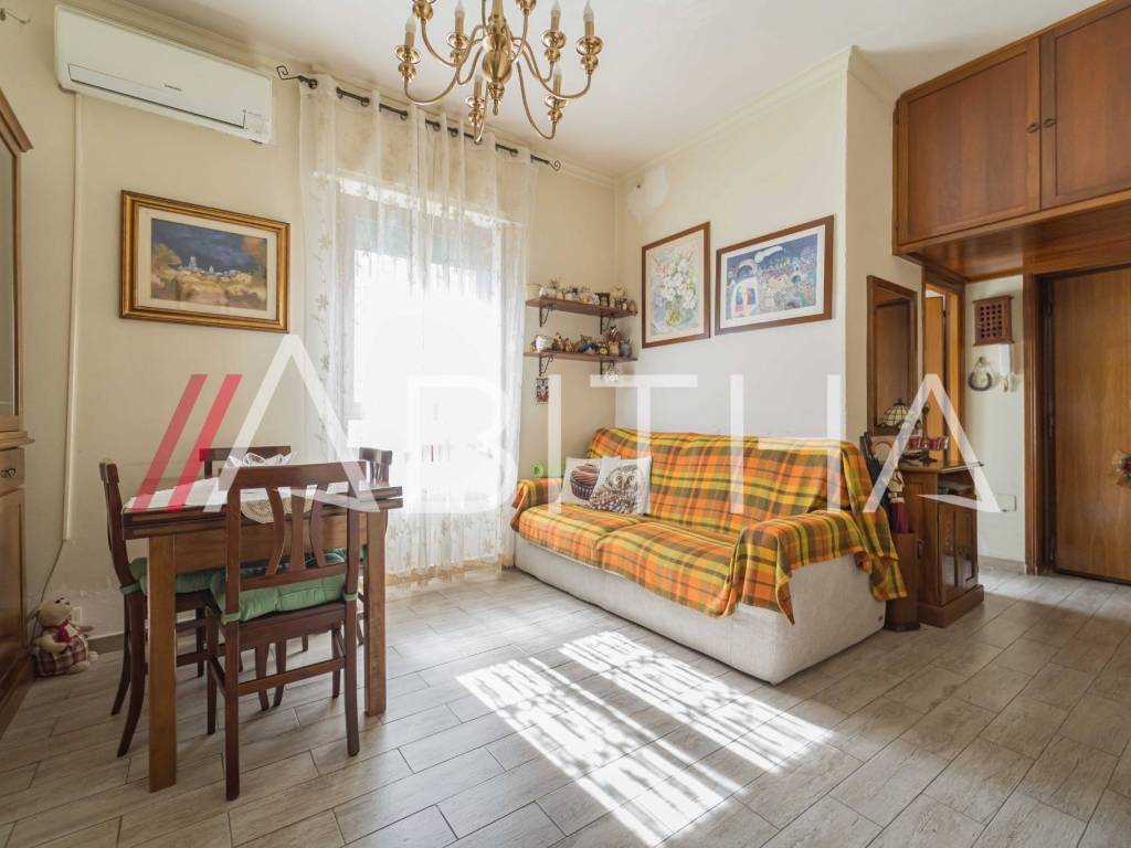 appartamento in vendita a Roma in zona San Basilio