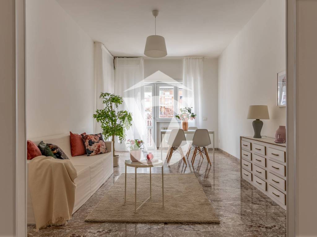 appartamento in vendita a Roma in zona Prenestino-Labicano