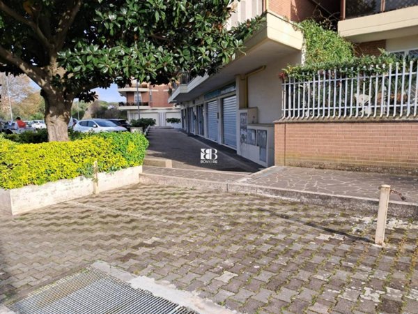 negozio in vendita a Roma