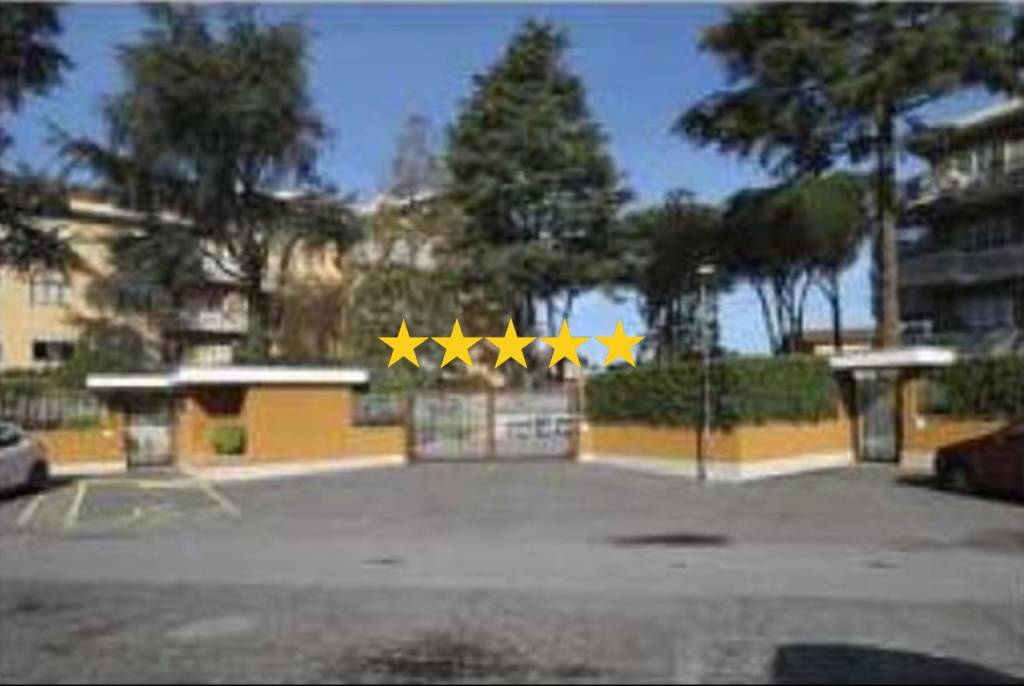 appartamento in vendita a Roma in zona Casal Morena