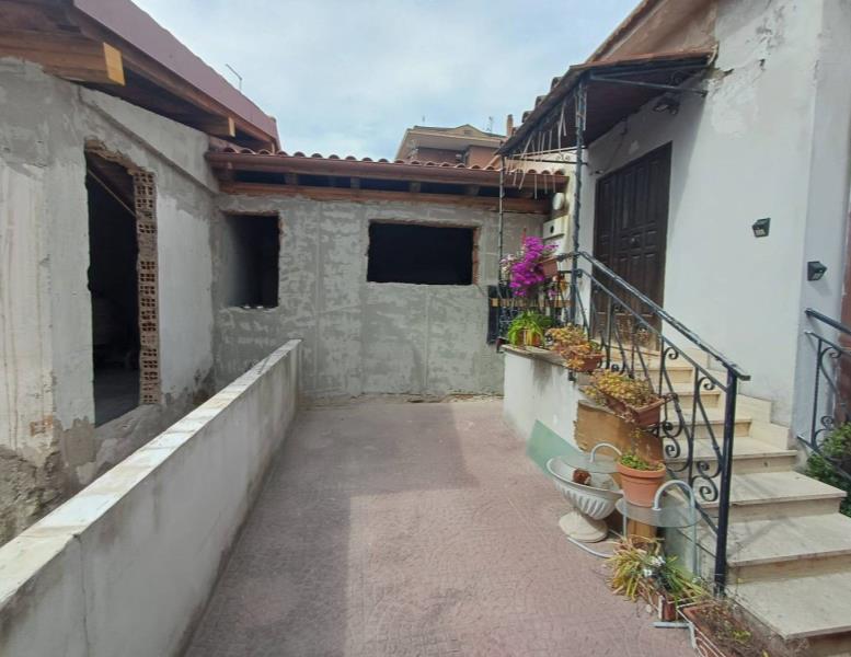 appartamento in vendita a Roma in zona Prenestino-Centocelle