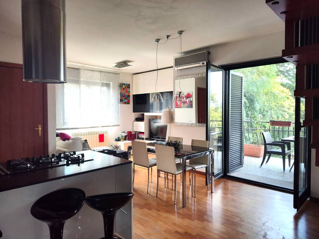appartamento in vendita a Roma in zona Massimina/Casal Lumbroso