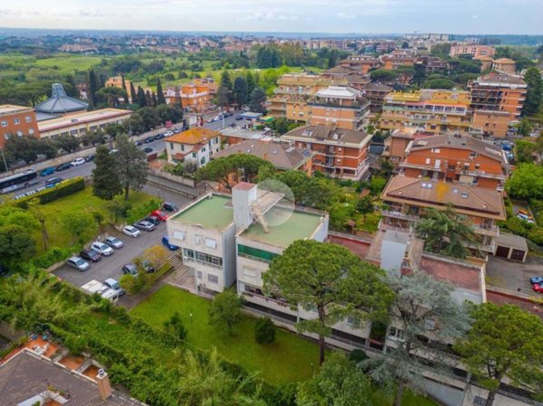 appartamento in vendita a Roma in zona Portuense