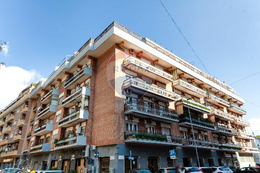 appartamento in vendita a Roma in zona Ostia