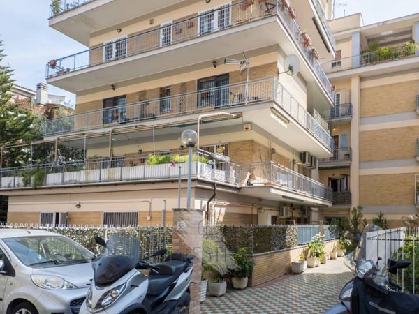 appartamento in vendita a Roma in zona Centro Storico