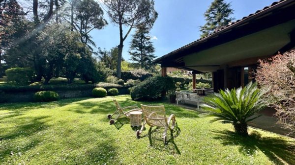 casa indipendente in vendita a Roma in zona Olgiata