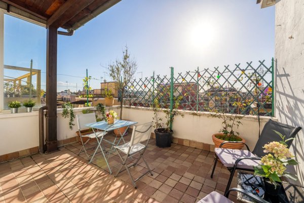 appartamento in vendita a Roma