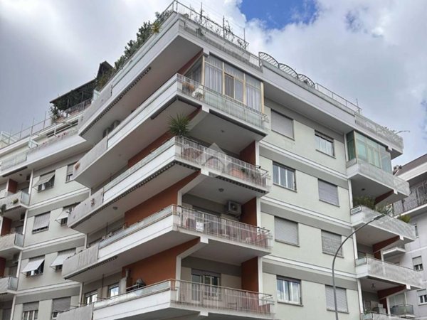 appartamento in vendita a Roma in zona Aurelio