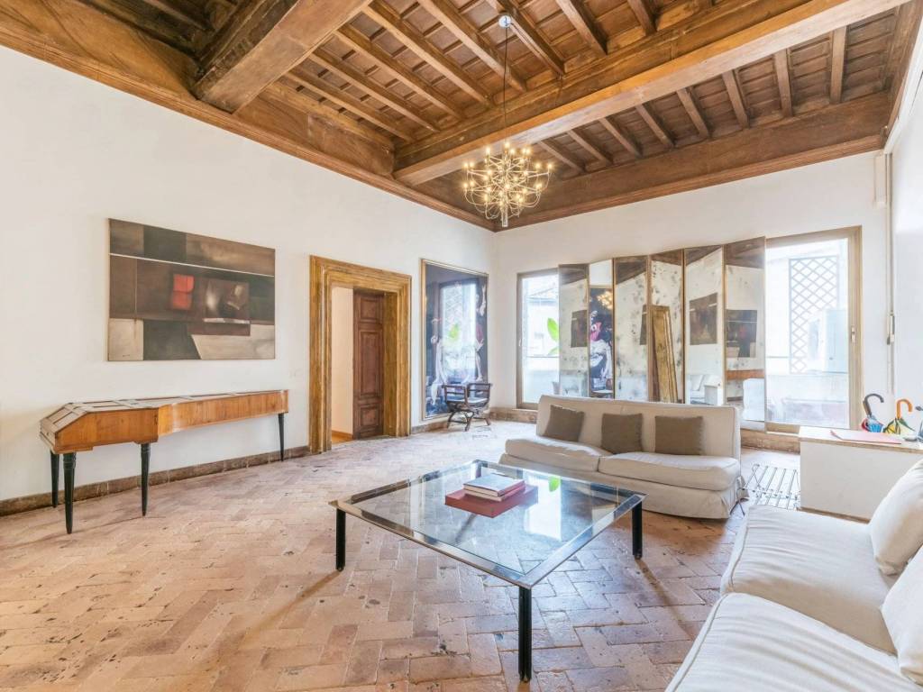 appartamento in vendita a Roma in zona Campo Marzio