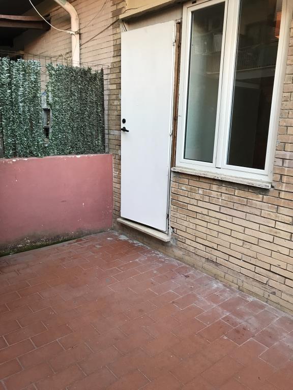 negozio in vendita a Roma in zona Ostia